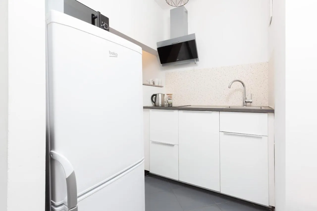 Apartments Warsaw Grzybowska By Noclegi Renters 0*,  Poland